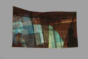 Deborah S. Phillips, o.T., 2013 Unikate Zerschnitte eines Abzugs einer Diacollage (jeweils 1 von ca. 19 Stück) Formate unregelmäßig zwischen DIN A 6 und DIN A 4