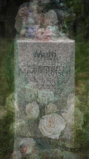 Sigrid Weise, "Mutti", 2016, Digitaldruck auf Photo Rag, Auflage 3, 160 x 90 cm, Foto: Sigrid Weise (VG Bild-Kunst)