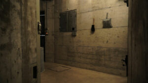 aus Videoinstallation: Lullabies for a Bunker