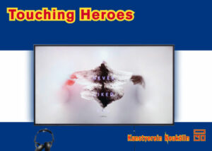 Postkarte "Touching Heroes"